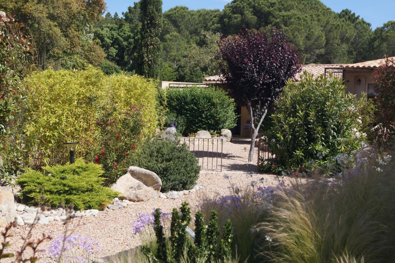 Les Jardins De Santa Giulia - Charmante Chambre D'Hote 维琪奥港 外观 照片